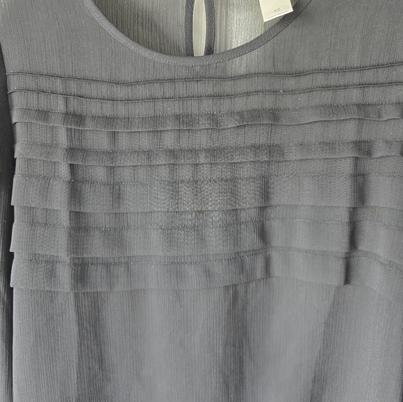 Loft Ann Taylor Sheer Blouse XS Black 3/4 Sleeves See Thru Pleated Front Y2k - Picture 9 of 12